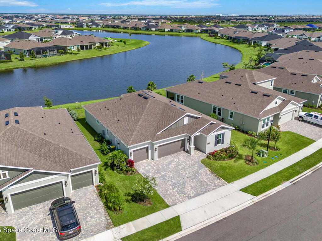 9374 Corvo Court, Melbourne, FL 32940