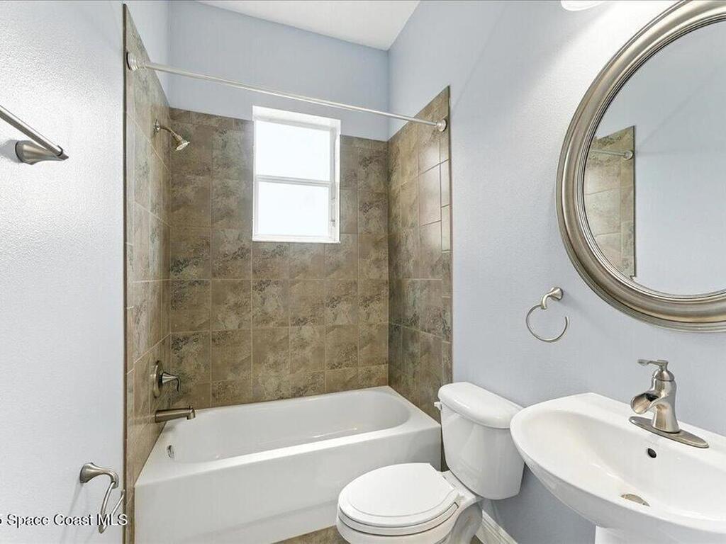 3260 Levanto Drive, Melbourne, FL 32940