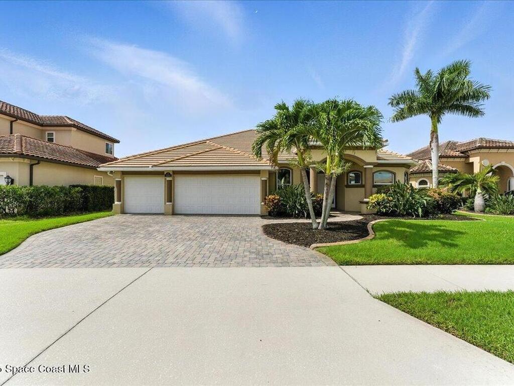 3260 Levanto Drive, Melbourne, FL 32940
