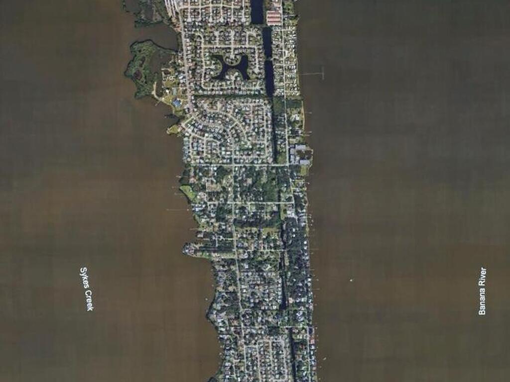 1950 Monticello Avenue, Merritt Island, FL 32952