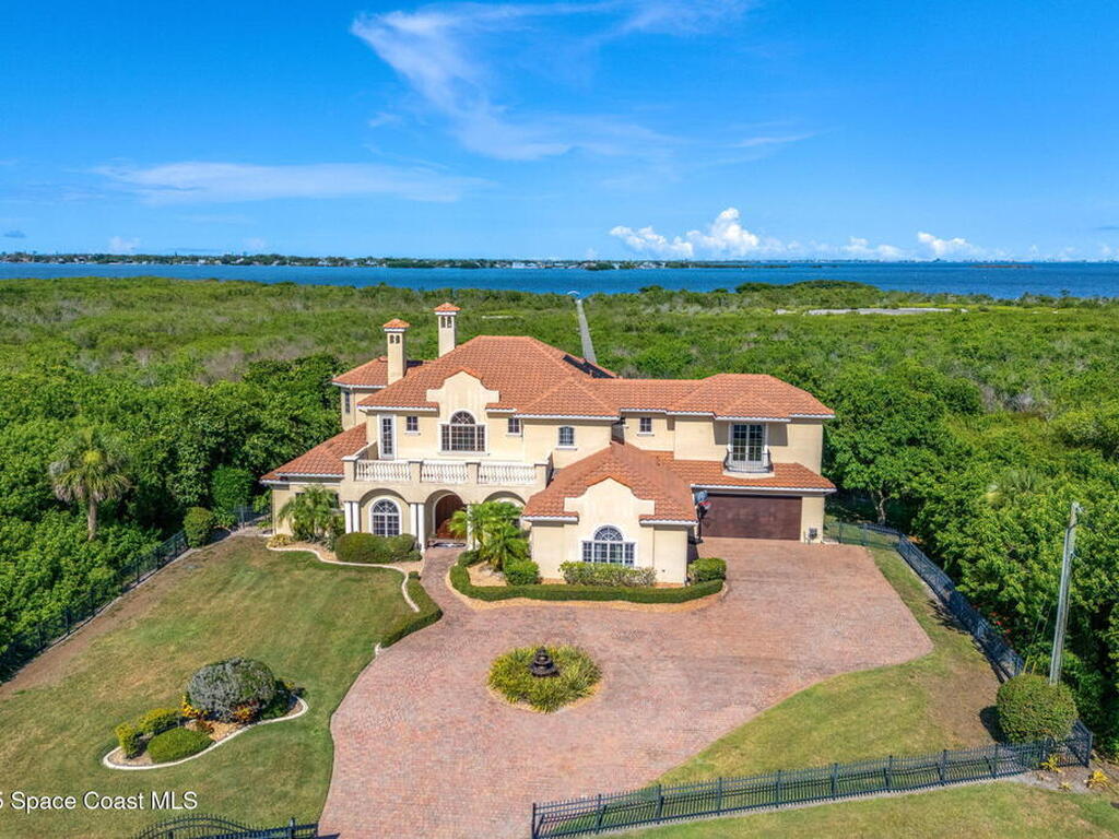 3120 S Courtenay Parkway, Merritt Island, FL 32952