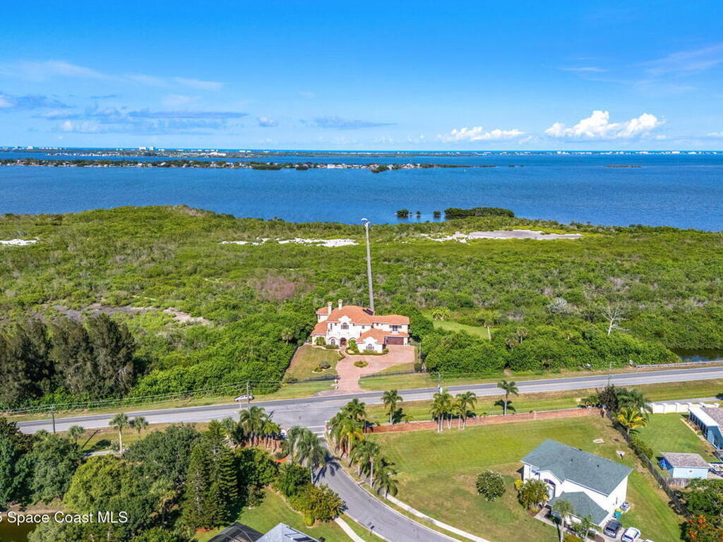 3120 S Courtenay Parkway, Merritt Island, FL 32952