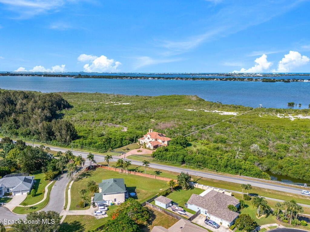 3120 S Courtenay Parkway, Merritt Island, FL 32952