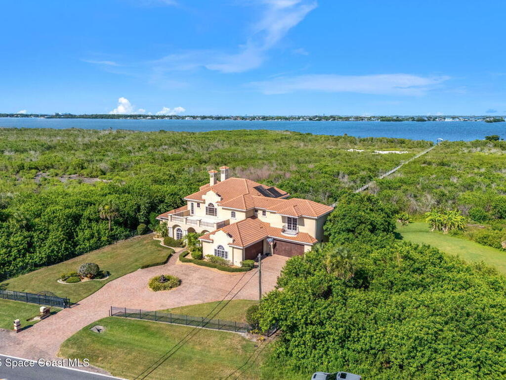 3120 S Courtenay Parkway, Merritt Island, FL 32952
