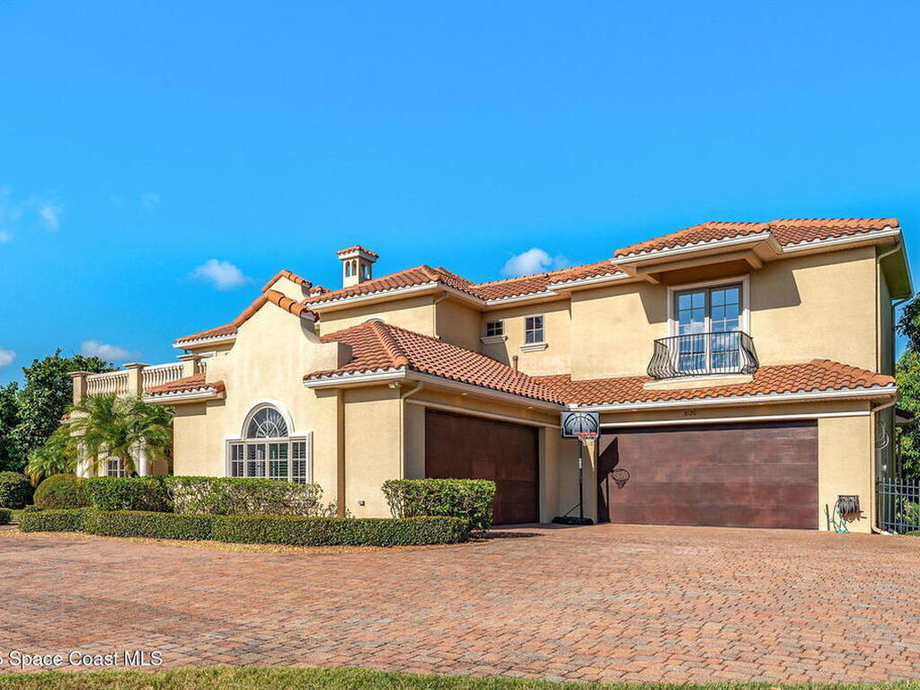 3120 S Courtenay Parkway, Merritt Island, FL 32952