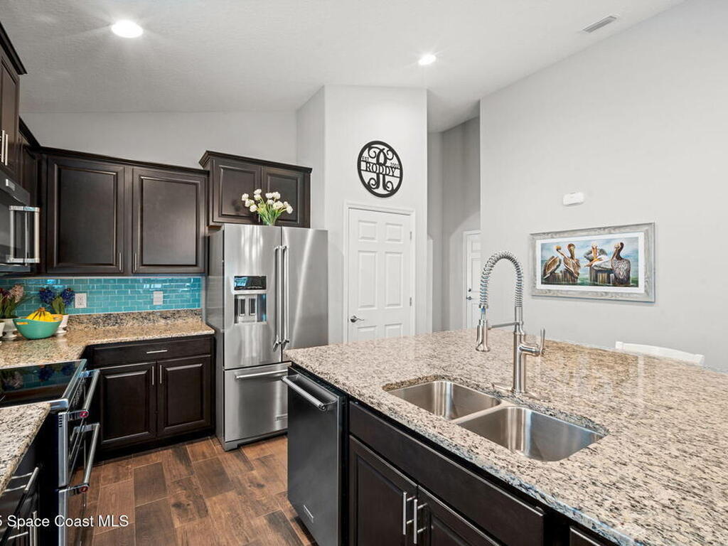 1586 Fuji Drive, Melbourne, FL 32940