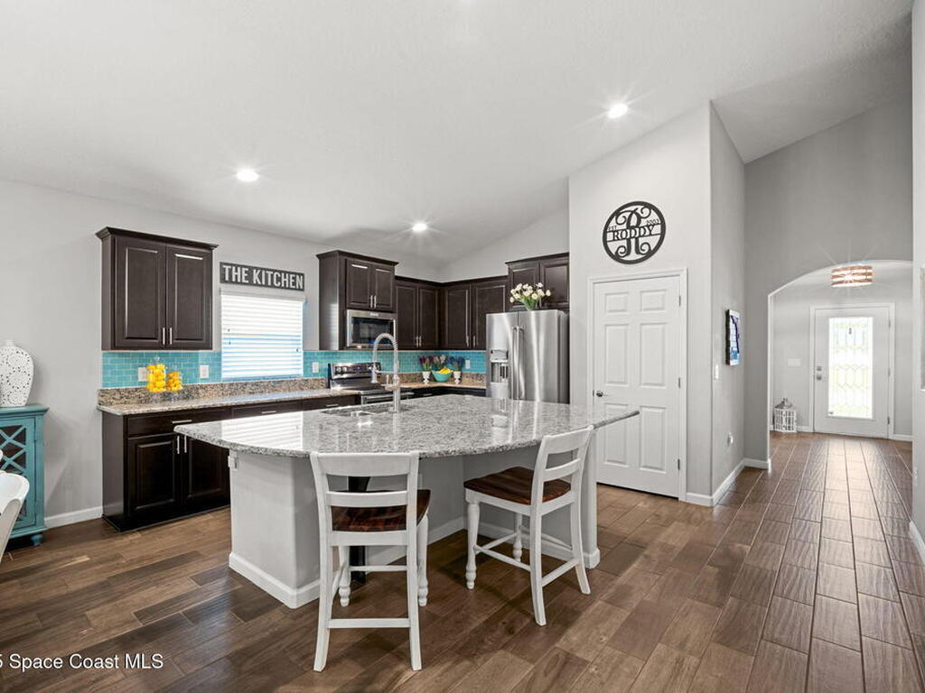 1586 Fuji Drive, Melbourne, FL 32940