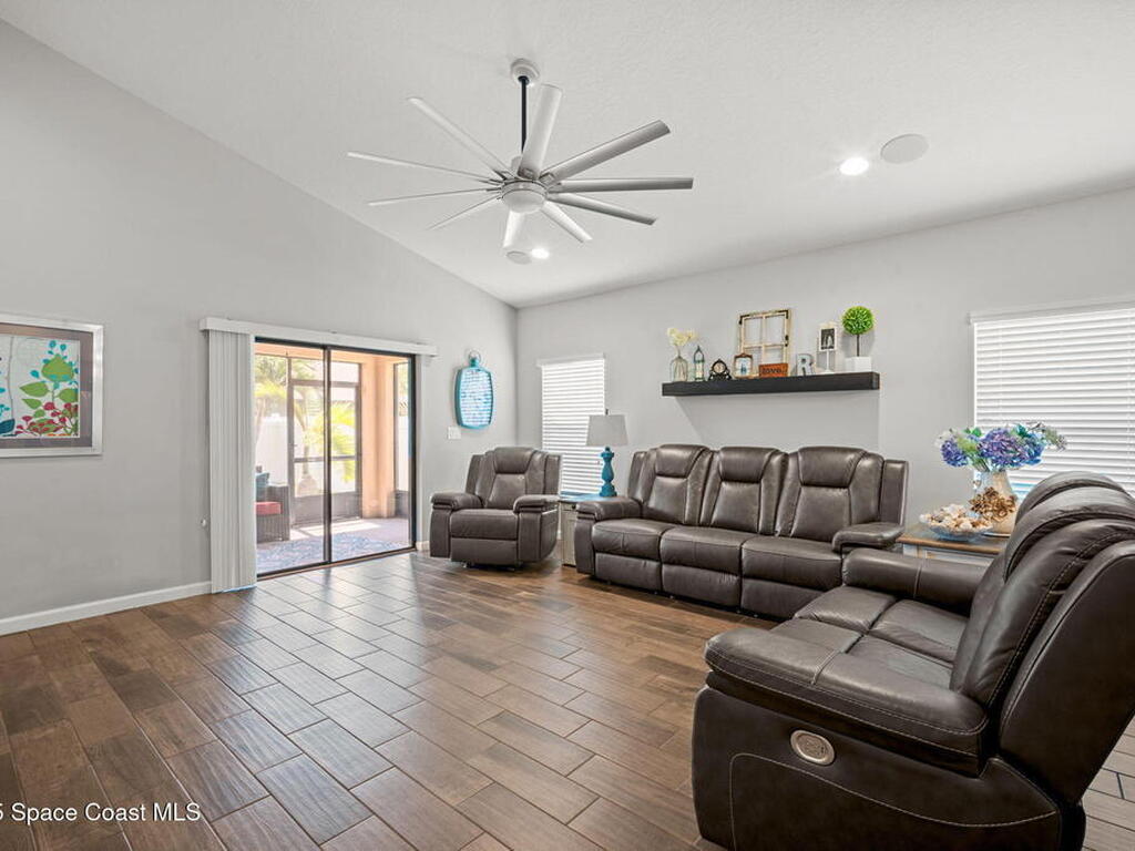 1586 Fuji Drive, Melbourne, FL 32940