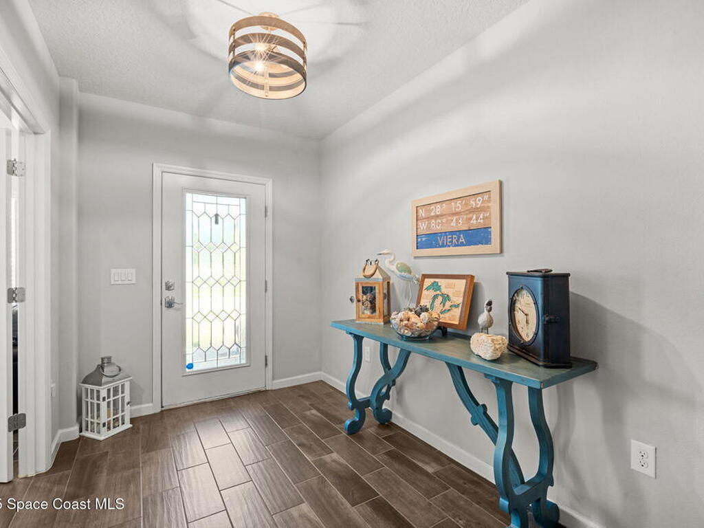 1586 Fuji Drive, Melbourne, FL 32940
