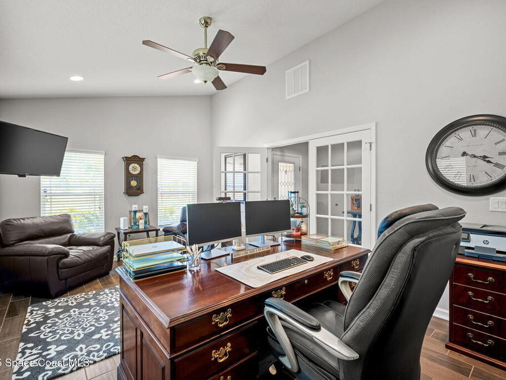1586 Fuji Drive, Melbourne, FL 32940