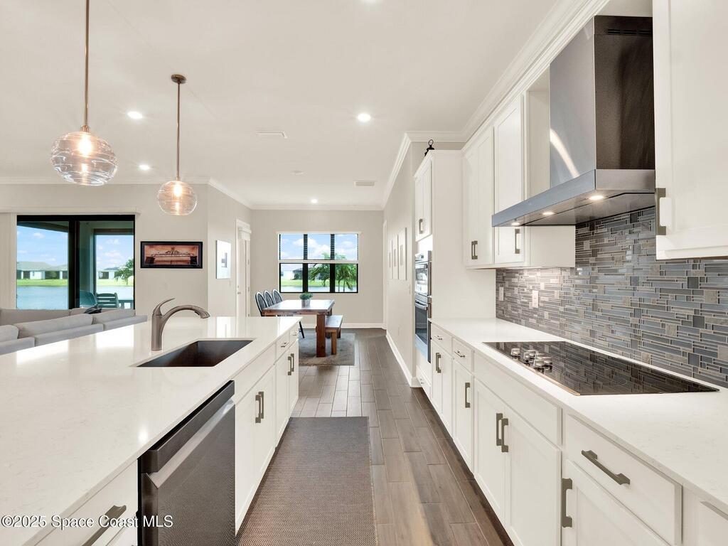 992 Great Belt Circle, Melbourne, FL 32940