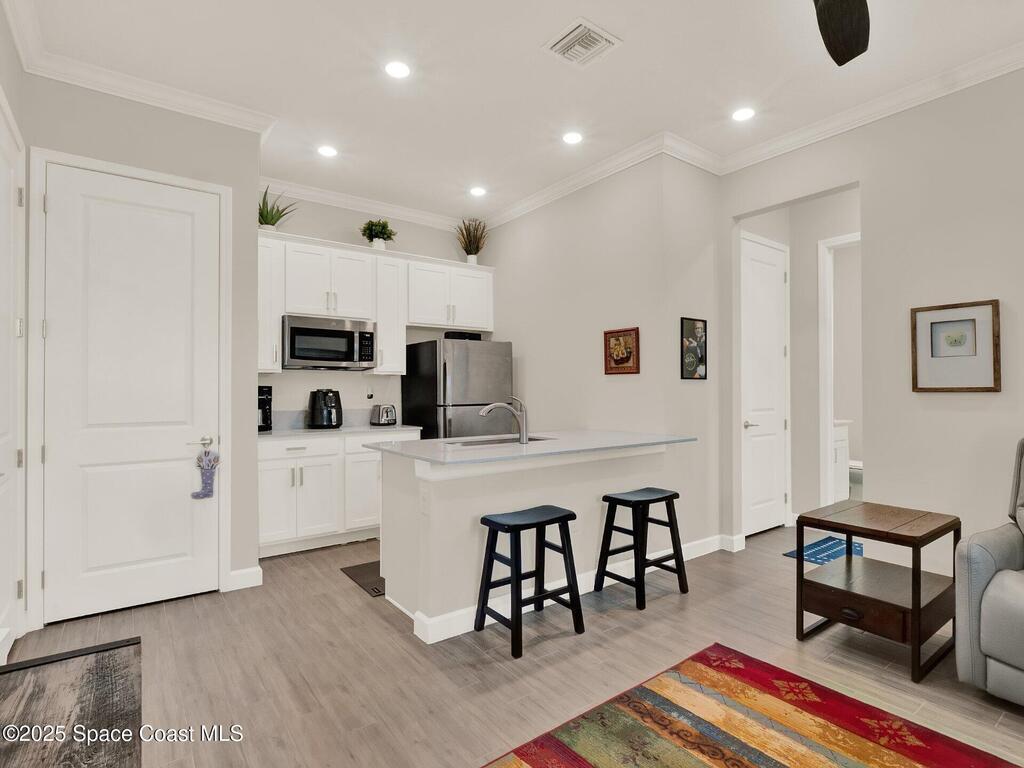992 Great Belt Circle, Melbourne, FL 32940