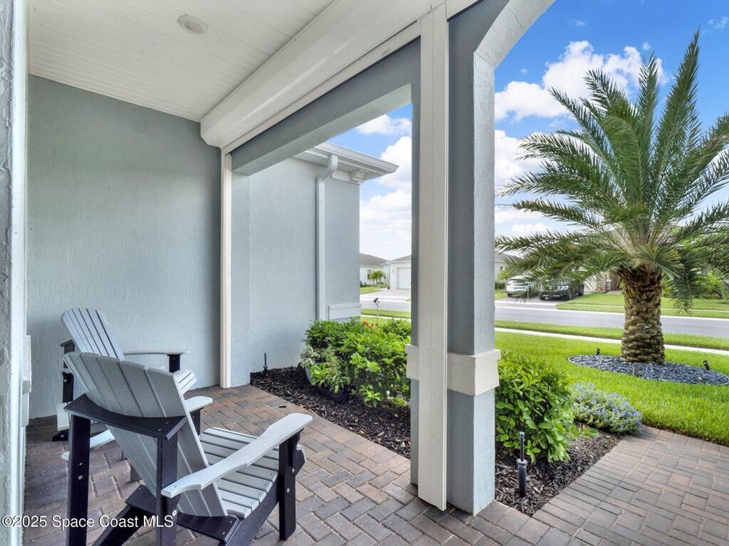 992 Great Belt Circle, Melbourne, FL 32940