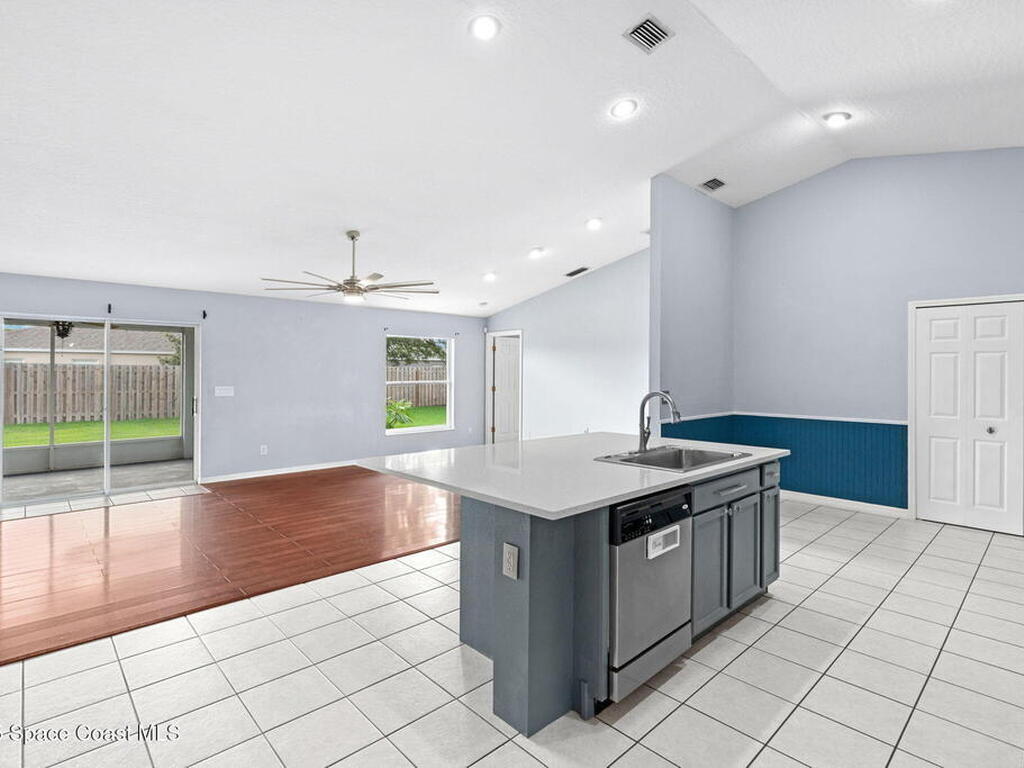 1493 Laramie Circle, Melbourne, FL 32940
