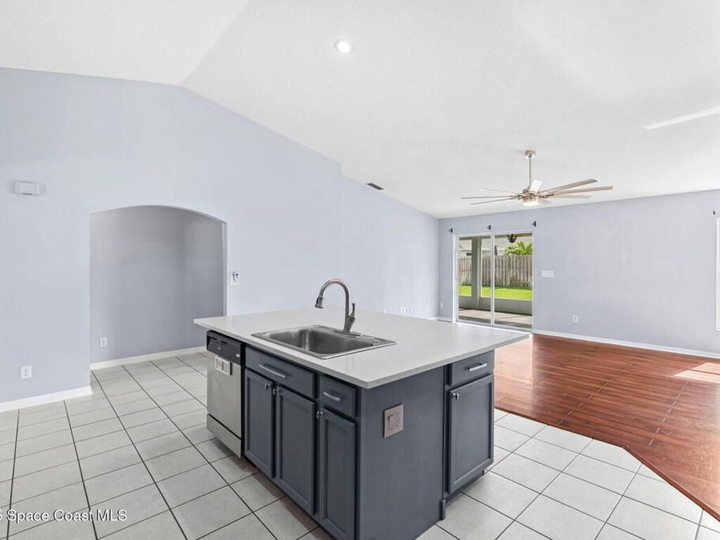 1493 Laramie Circle, Melbourne, FL 32940