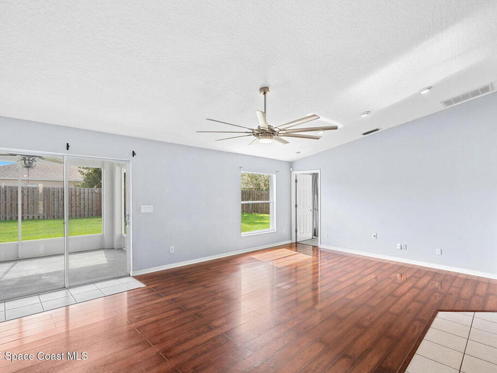 1493 Laramie Circle, Melbourne, FL 32940