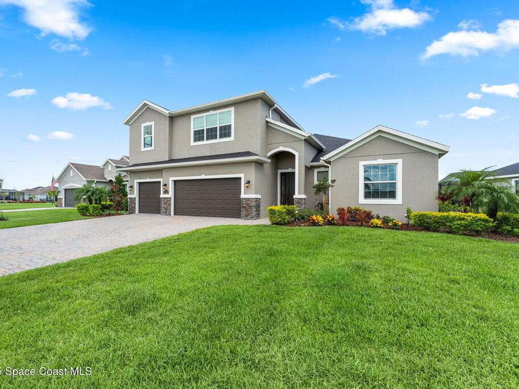 8216 Millbrook Avenue, Melbourne, FL 32940