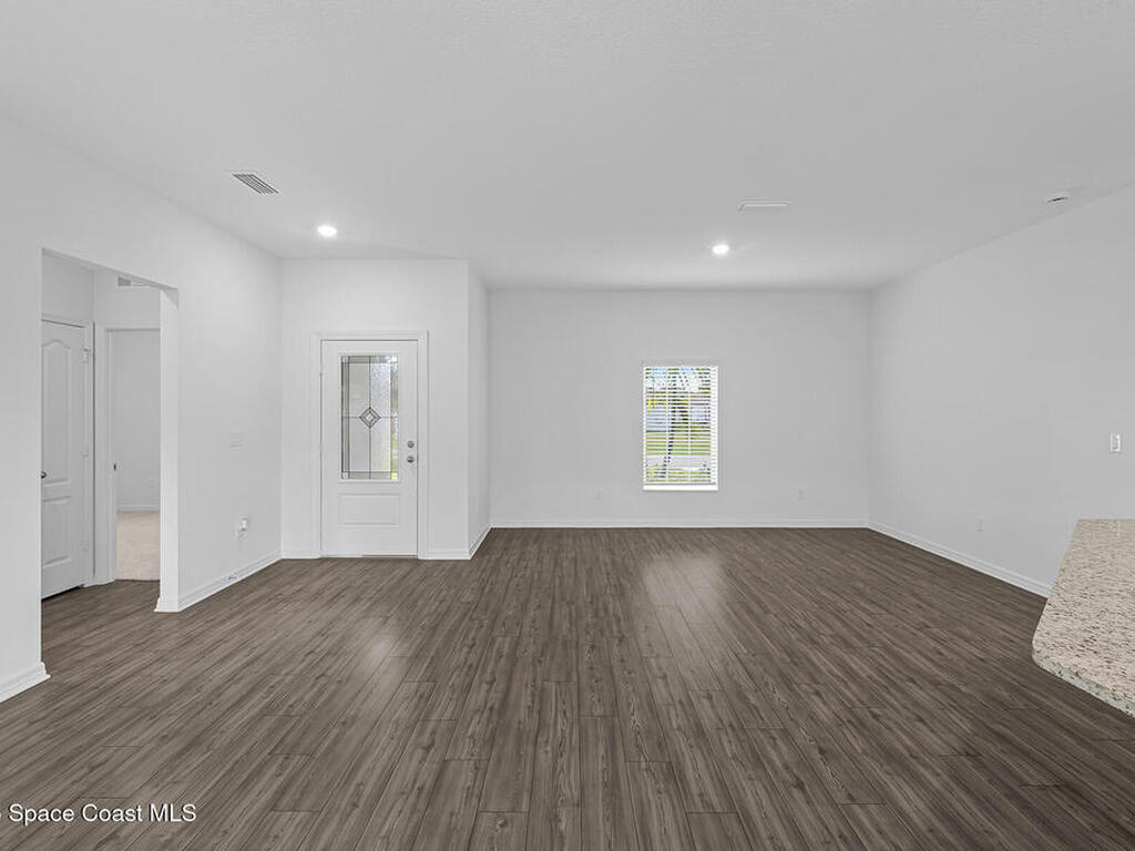 590 Entrada Street, Palm Bay, FL 32909