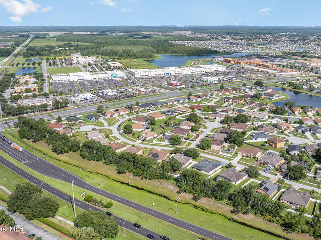 462 Peppermill Circle, Kissimmee, FL 34758