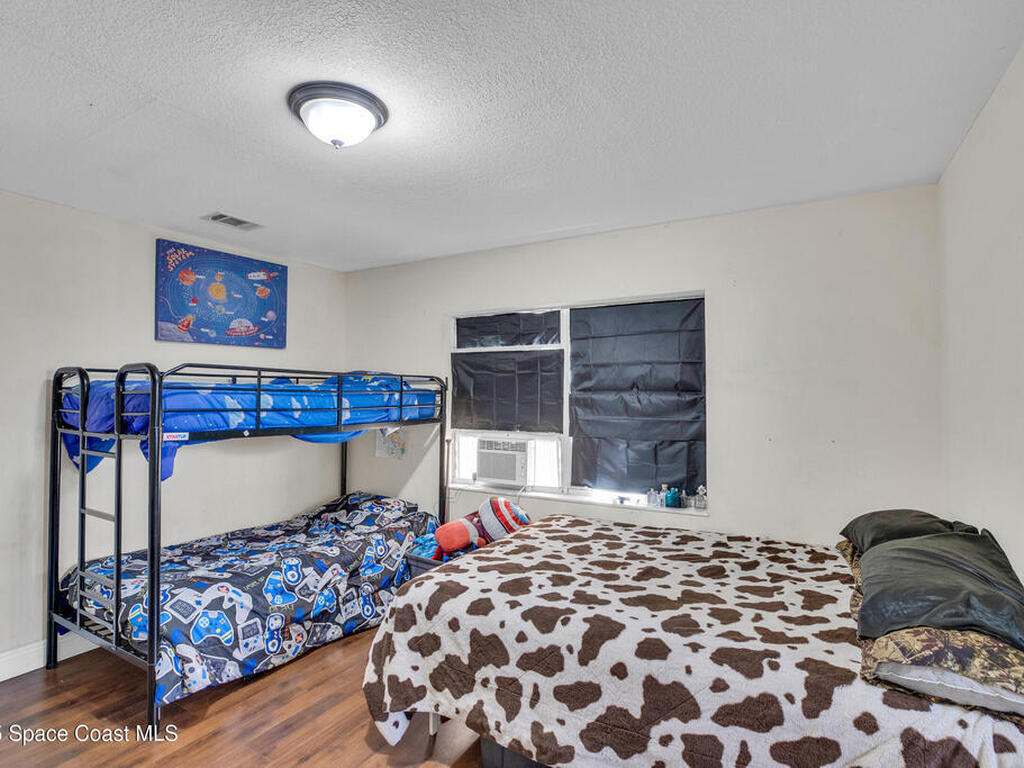 5402 Shannon Drive, Fort Pierce, FL 34951