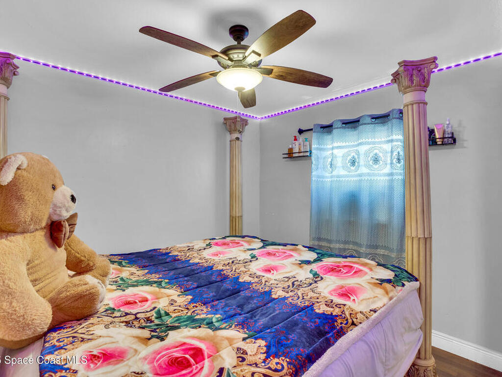 5402 Shannon Drive, Fort Pierce, FL 34951