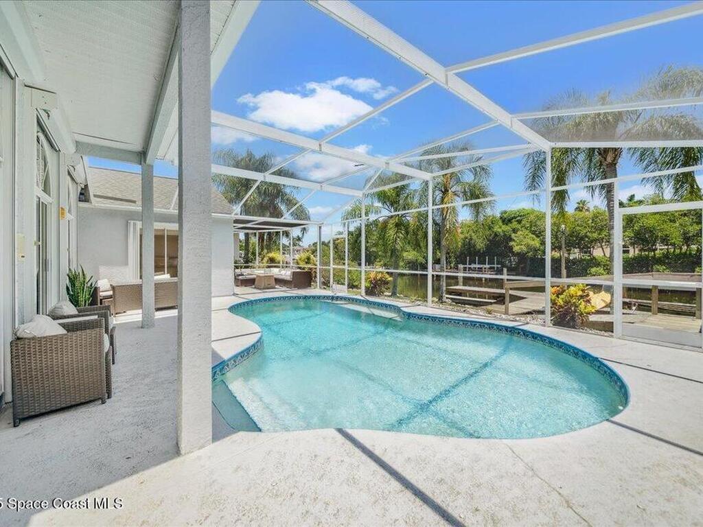 489 Lanternback Island Drive, Satellite Beach, FL 32937