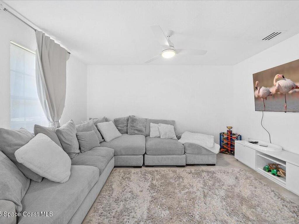 489 Lanternback Island Drive, Satellite Beach, FL 32937