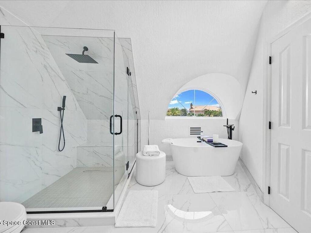 489 Lanternback Island Drive, Satellite Beach, FL 32937