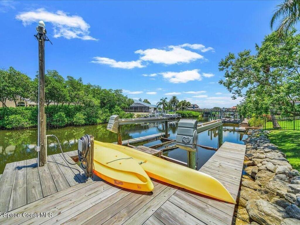 489 Lanternback Island Drive, Satellite Beach, FL 32937