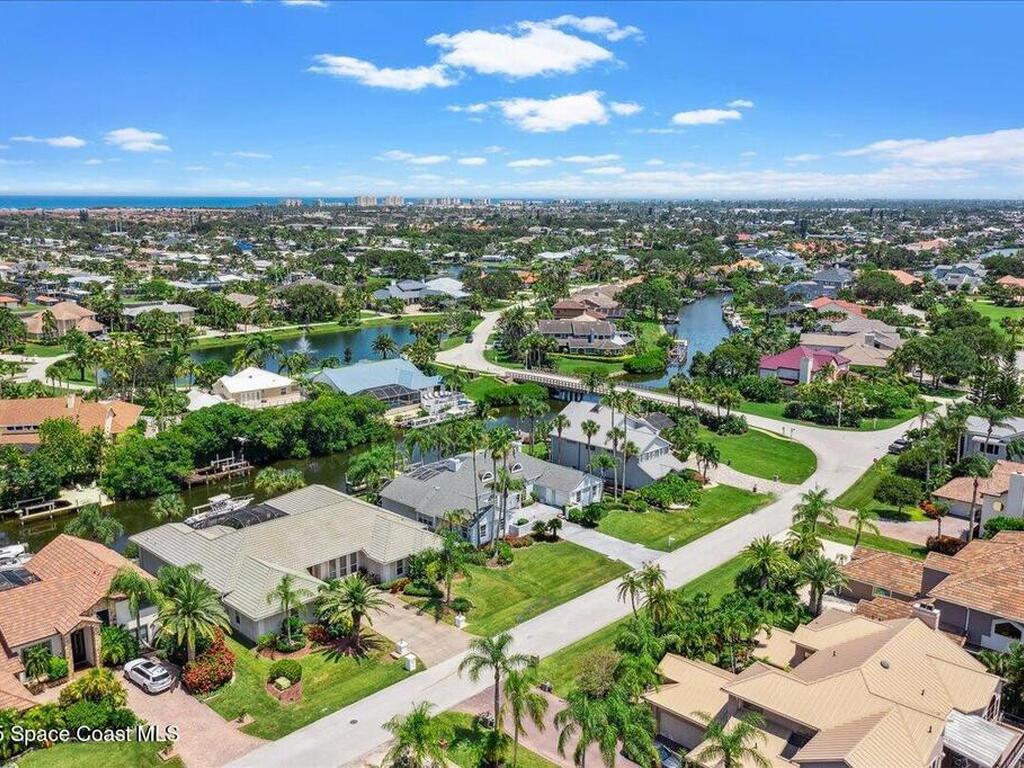 489 Lanternback Island Drive, Satellite Beach, FL 32937