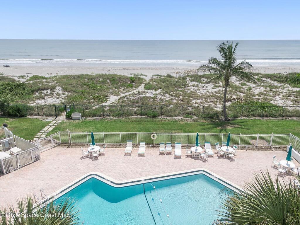 2101 S Atlantic Avenue, Cocoa Beach, FL 32931