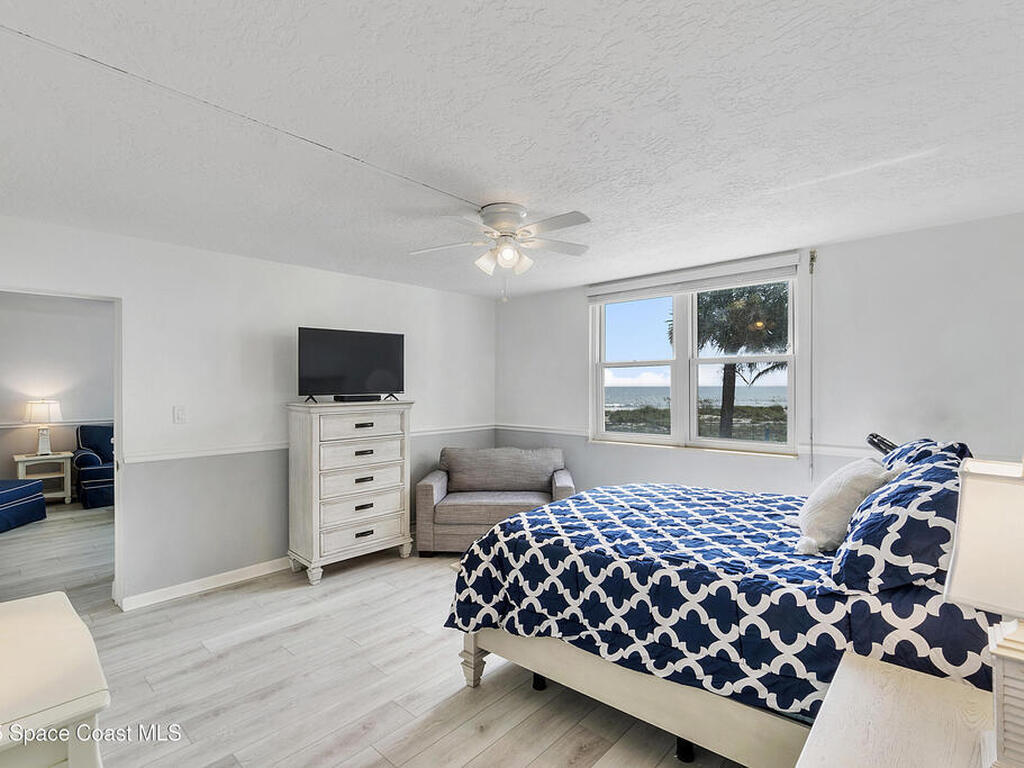 2101 S Atlantic Avenue, Cocoa Beach, FL 32931