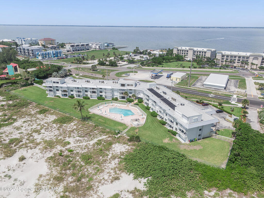 2101 S Atlantic Avenue, Cocoa Beach, FL 32931
