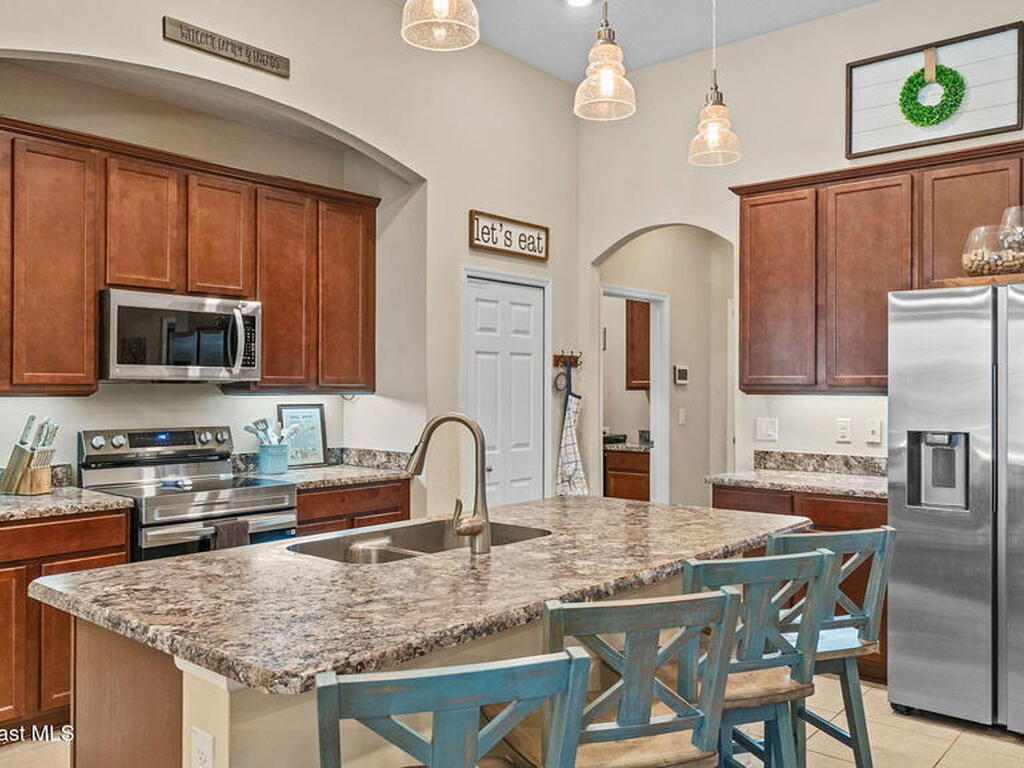 1106 Morgan Circle, Palm Bay, FL 32905