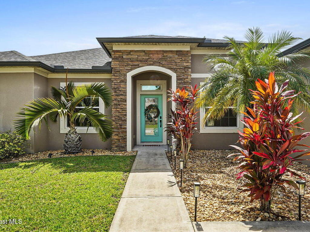 1106 Morgan Circle, Palm Bay, FL 32905