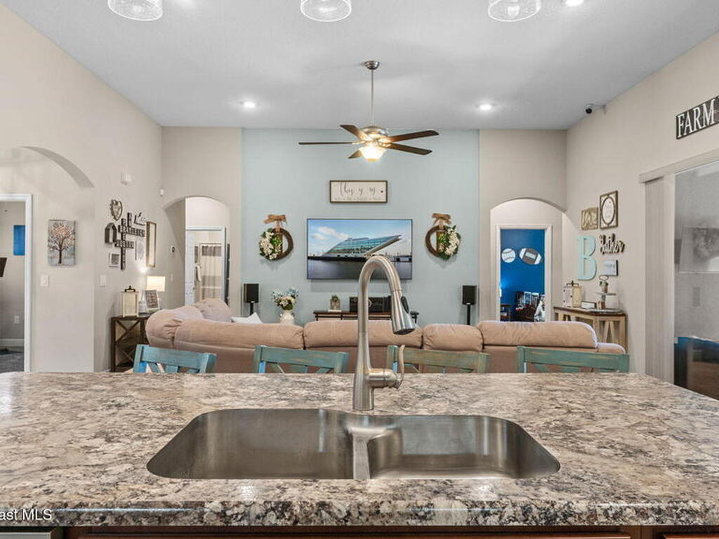 1106 Morgan Circle, Palm Bay, FL 32905