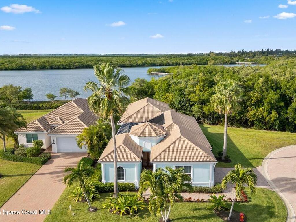 2020 Lynx Drive, Hutchinson Island, FL 34949