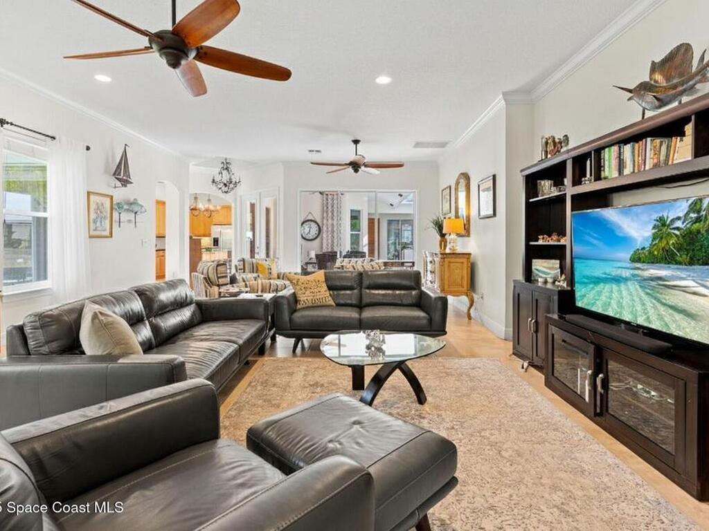 2020 Lynx Drive, Hutchinson Island, FL 34949