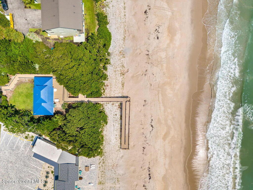 227 Loggerhead Drive, Melbourne Beach, FL 32951