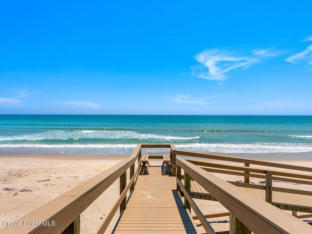 227 Loggerhead Drive, Melbourne Beach, FL 32951