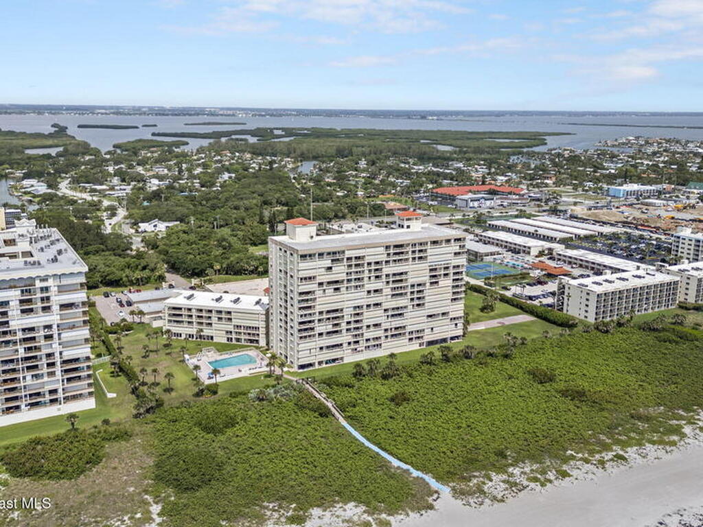 820 N Atlantic Avenue, Cocoa Beach, FL 32931