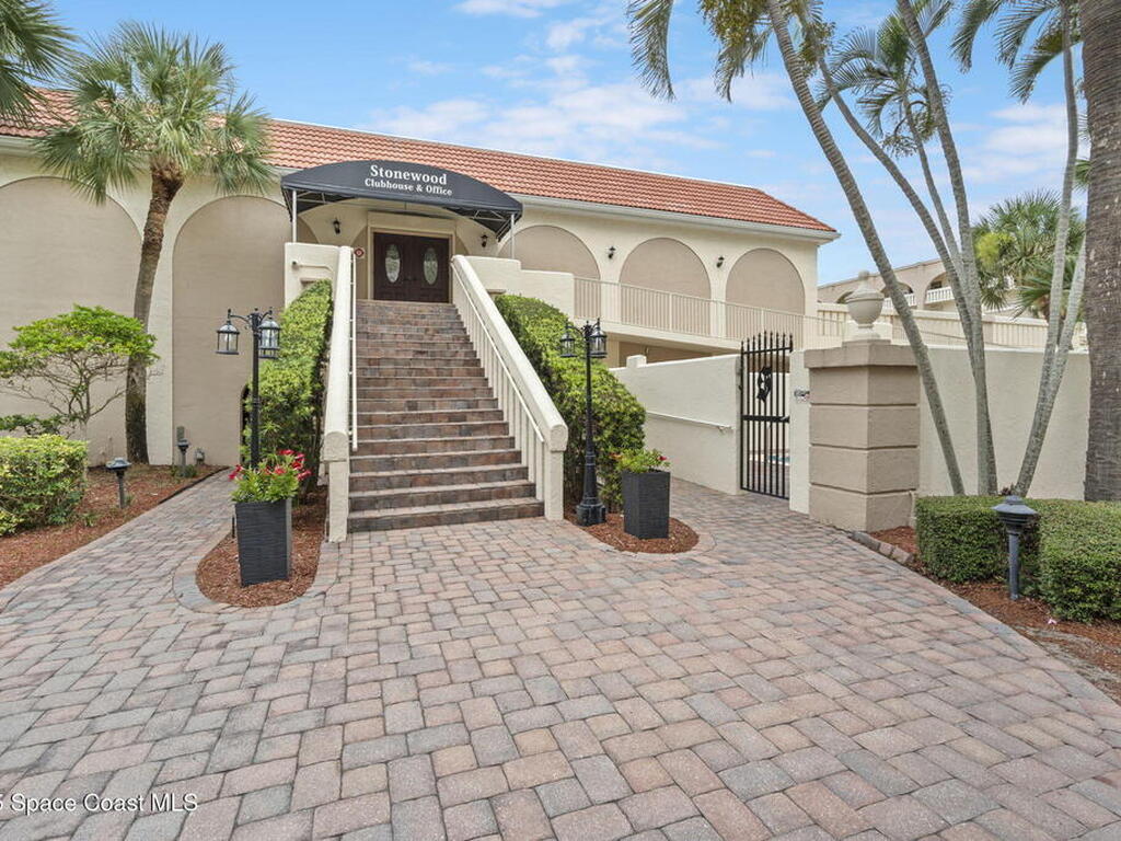 820 N Atlantic Avenue, Cocoa Beach, FL 32931