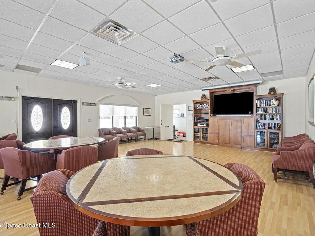 820 N Atlantic Avenue, Cocoa Beach, FL 32931