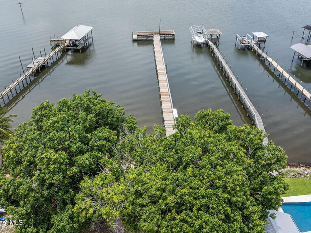 180 Ibis Drive, Melbourne Beach, FL 32951