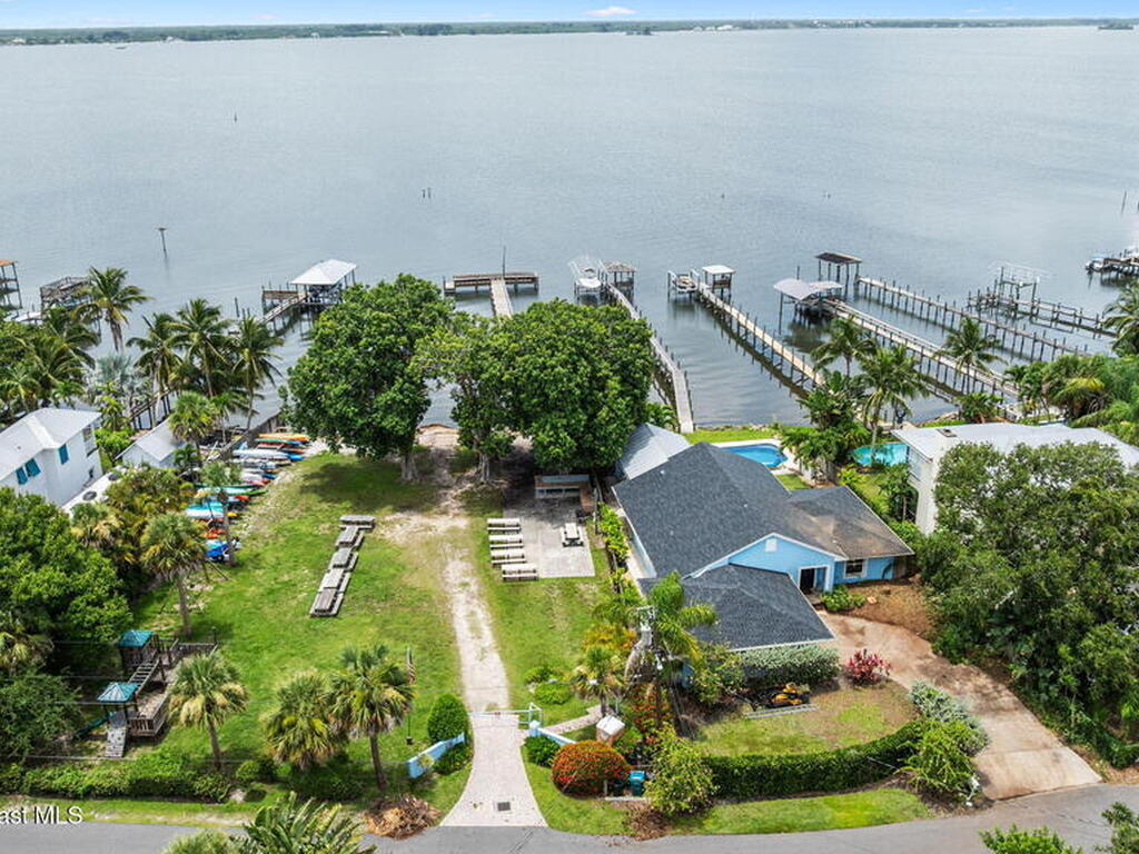 180 Ibis Drive, Melbourne Beach, FL 32951
