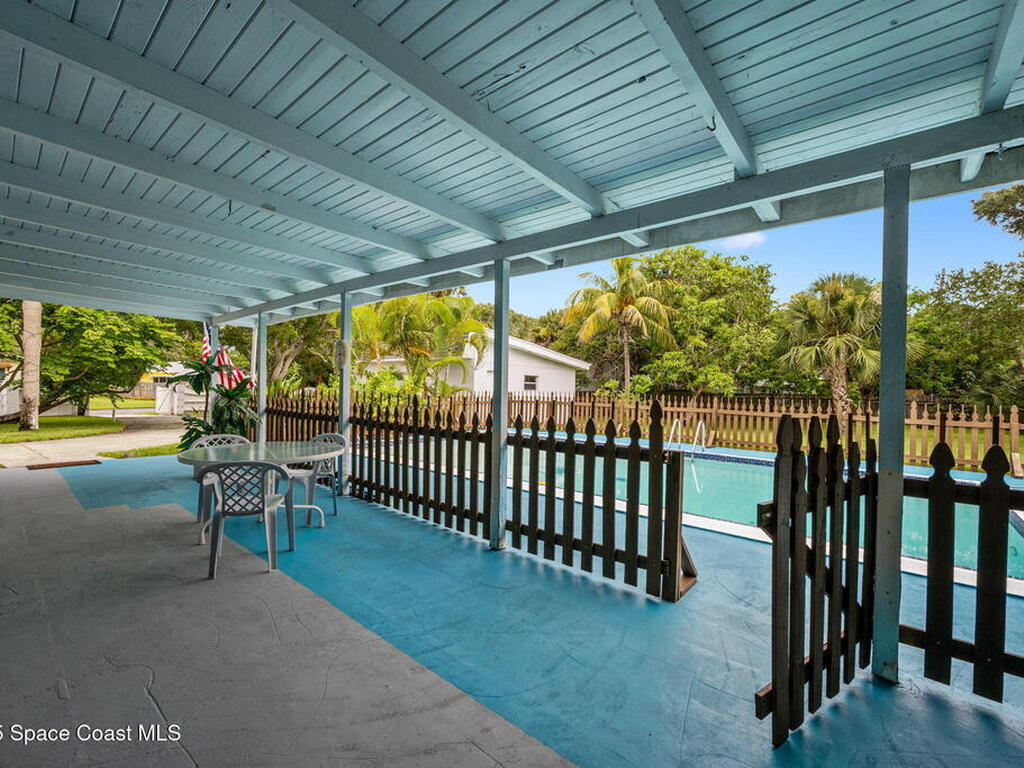 180 Ibis Drive, Melbourne Beach, FL 32951