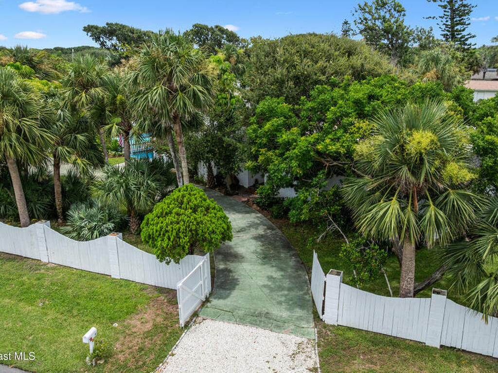 180 Ibis Drive, Melbourne Beach, FL 32951