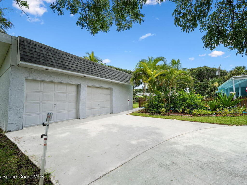 180 Ibis Drive, Melbourne Beach, FL 32951