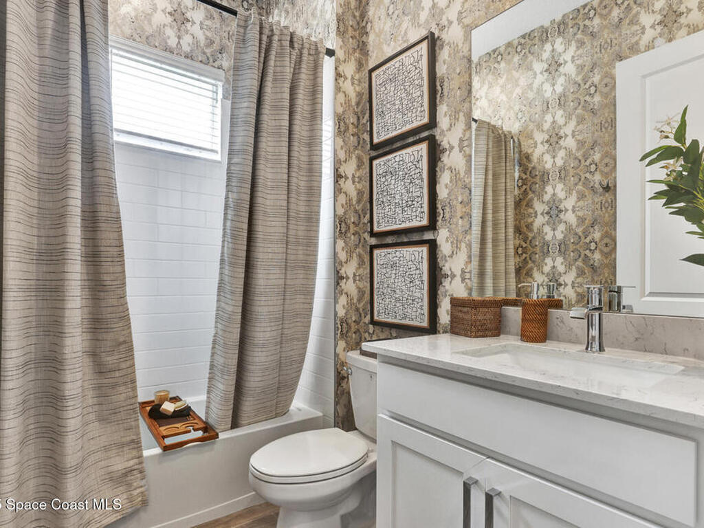 853 Antibes Court, Palm Bay, FL 32907