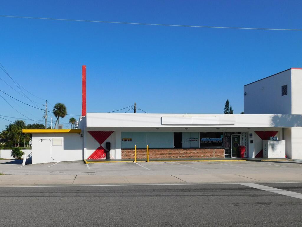 8590 N Atlantic Avenue, Cape Canaveral, FL 32920